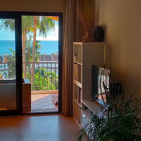 מנילבה Appartement Met Zeezicht En Vlakbij Het Strand מראה חיצוני תמונה